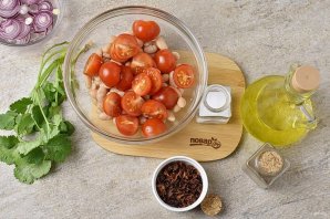 Салат из консервированной белой фасоли Салат из консервированной белой фасоли