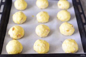 Венские булочки с изюмом Венские булочки с изюмом