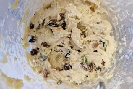 Дрожжевой пасхальный кулич с кокосовым сахаром Дрожжевой пасхальный кулич с кокосовым сахаром