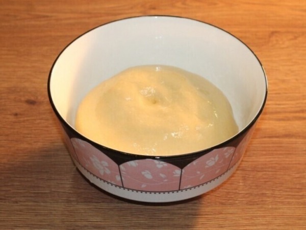 Пирожки печёные с яблоками и корицей Пирожки печёные с яблоками и корицей