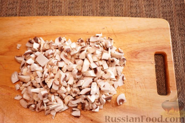 Картофельные мини-пиццы с шампиньонами и морковью Картофельные мини-пиццы с шампиньонами и морковью