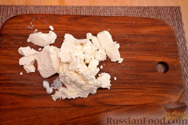 Пирог-рикотник "Подсолнух" со шпинатной начинкой Пирог-рикотник "Подсолнух" со шпинатной начинкой