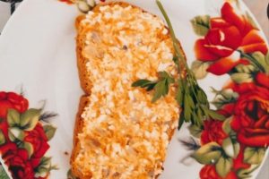 Рецепт: Селедочная намазка а-ля красная икра — С морковью