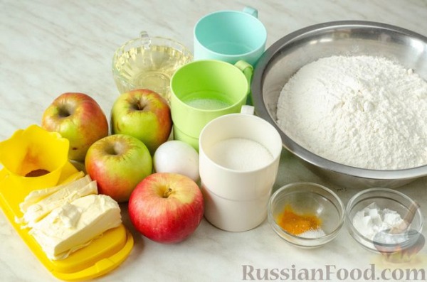 Песочные рулетики на кефире, с яблочной начинкой Песочные рулетики на кефире, с яблочной начинкой