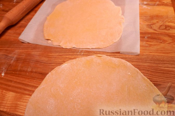 Пирог-рикотник "Подсолнух" со шпинатной начинкой Пирог-рикотник "Подсолнух" со шпинатной начинкой