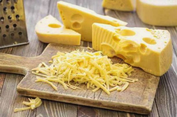 Салат с копченой курицей Салат с копченой курицей