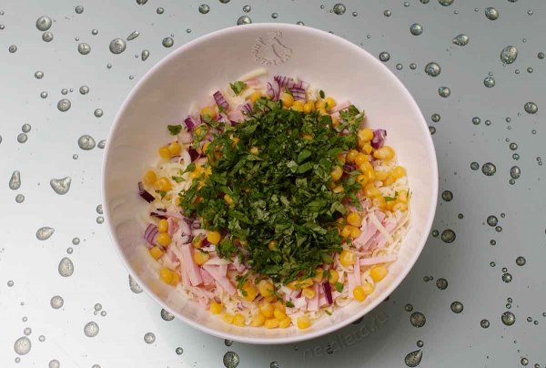 Слойки с ветчиной и сыром Слойки с ветчиной и сыром