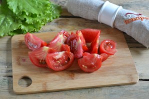 Салат Цезарь с курицей и сухариками Салат Цезарь с курицей и сухариками