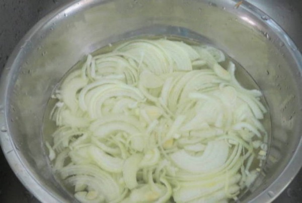 Салат с копченой курицей Салат с копченой курицей