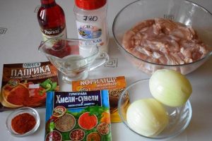 Рецепт: Шашлык в электрошашлычнице — из куриных окорочков в виноградном уксусе