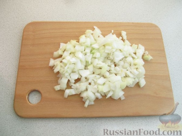 Молодой картофель, запечённый со шпинатом и сыром Молодой картофель, запечённый со шпинатом и сыром