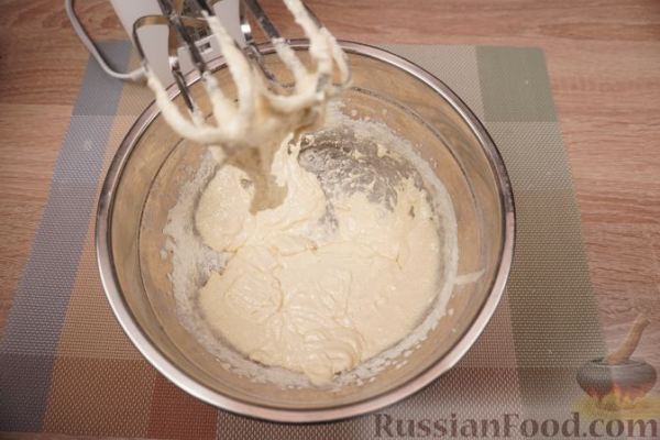 Сарагли с шоколадным заварным кремом и клубничным конфитюром