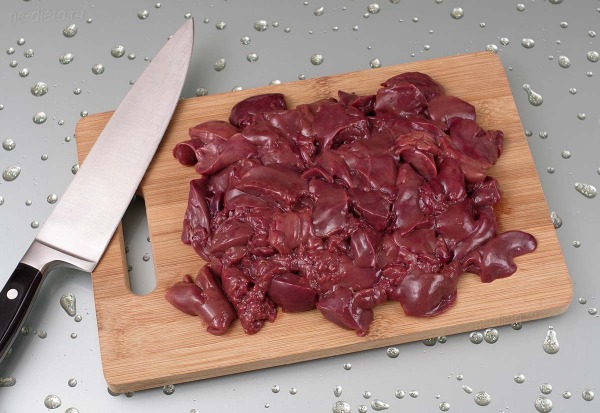 Куриная печень с луком в сметане Куриная печень с луком в сметане