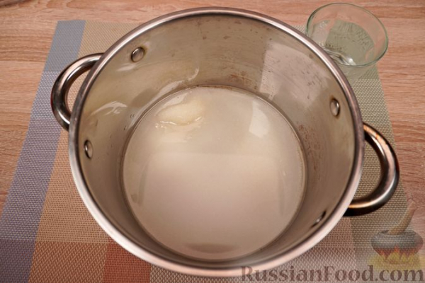 Сарагли с шоколадным заварным кремом и клубничным конфитюром