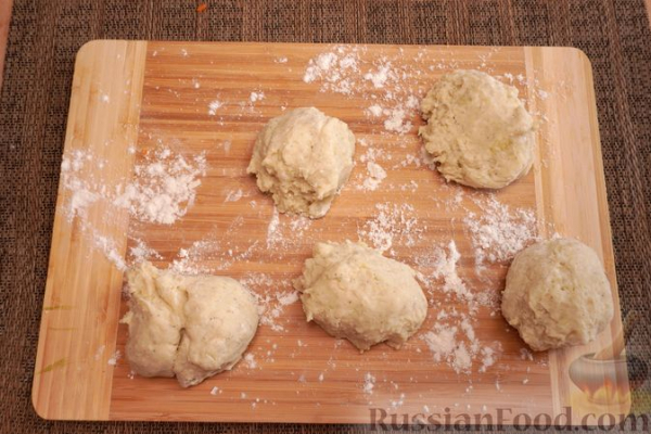 Картофельные мини-пиццы с шампиньонами и морковью Картофельные мини-пиццы с шампиньонами и морковью