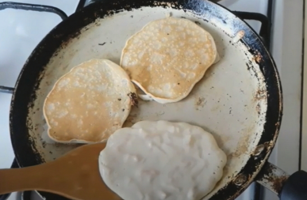 Пышные панкейки на кефире Пышные панкейки на кефире