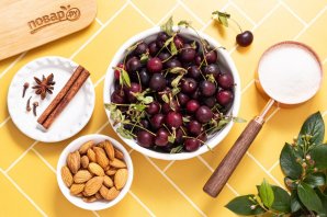 Варенье из вишни с миндалем Варенье из вишни с миндалем