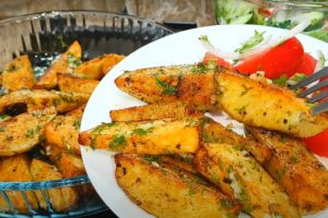 Улётная картошка. Шикарный рецепт молодого картофеля: можно готовить всё лето