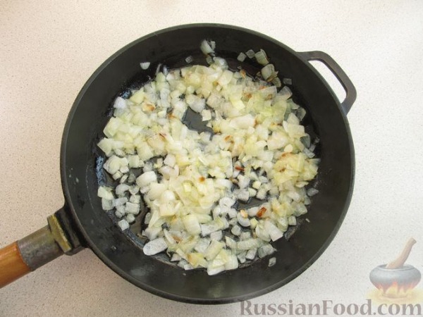 Молодой картофель, запечённый со шпинатом и сыром Молодой картофель, запечённый со шпинатом и сыром