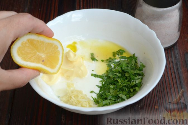 Шашлычки из куриного филе в йогуртовом маринаде, с беконом Шашлычки из куриного филе в йогуртовом маринаде, с беконом