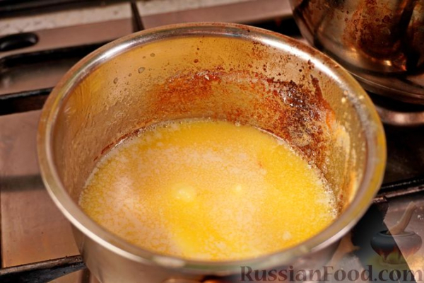 Сарагли с шоколадным заварным кремом и клубничным конфитюром
