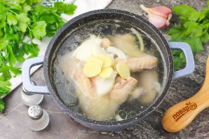 Китайский куриный бульон Китайский куриный бульон