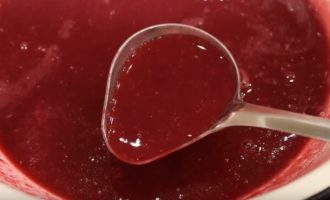 Простое желе из красной смородины на зиму Простое желе из красной смородины на зиму