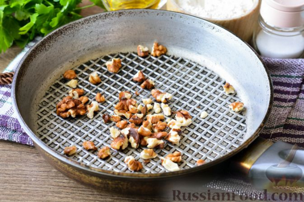 Свиные рулетики с черносливом и грецкими орехами Свиные рулетики с черносливом и грецкими орехами