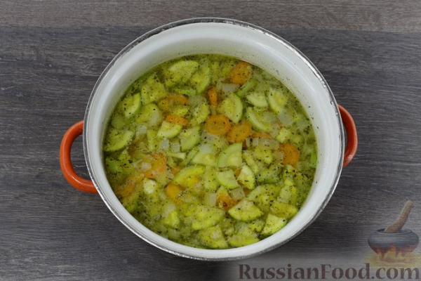 Овощной суп с картофельно-сырными галушками Овощной суп с картофельно-сырными галушками
