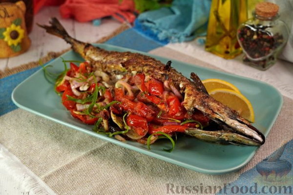Запечённая скумбрия по-гречески Запечённая скумбрия по-гречески
