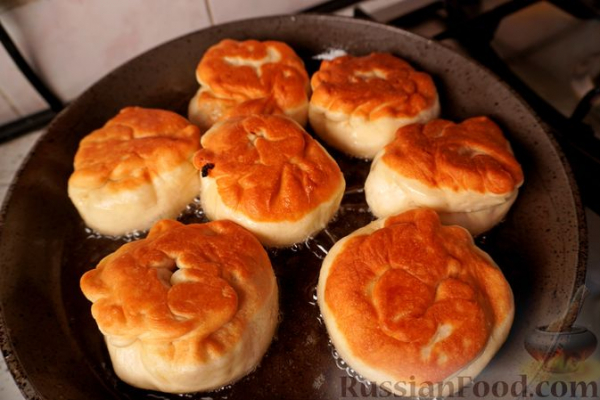 Беляши с бараниной Беляши с бараниной