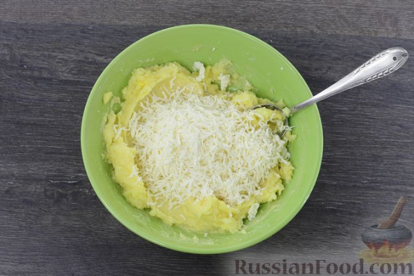 Овощной суп с картофельно-сырными галушками Овощной суп с картофельно-сырными галушками