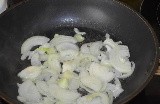Бефстроганов классический Бефстроганов классический