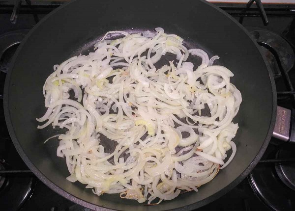 Заливной пирог с капустой Заливной пирог с капустой