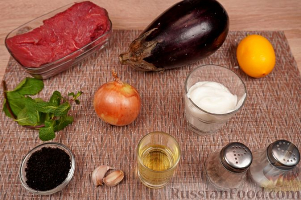 Али назик (рагу из баранины с баклажанной икрой) Али назик (рагу из баранины с баклажанной икрой)