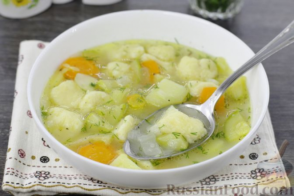 Овощной суп с картофельно-сырными галушками Овощной суп с картофельно-сырными галушками