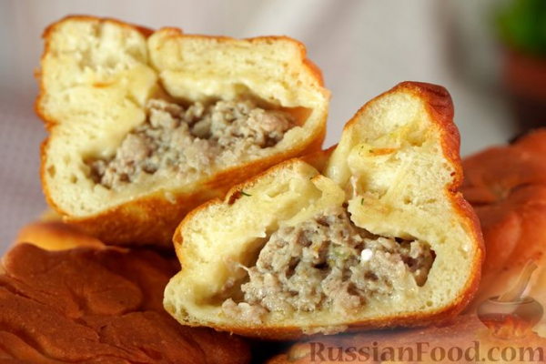 Беляши с бараниной Беляши с бараниной