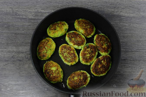 Котлеты с кабачками и картошкой Котлеты с кабачками и картошкой