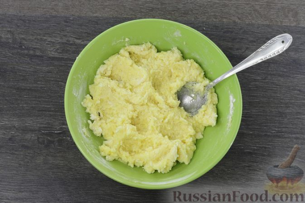 Овощной суп с картофельно-сырными галушками Овощной суп с картофельно-сырными галушками