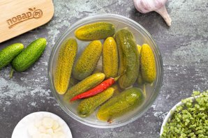 Быстрые маринованные огурцы Быстрые маринованные огурцы