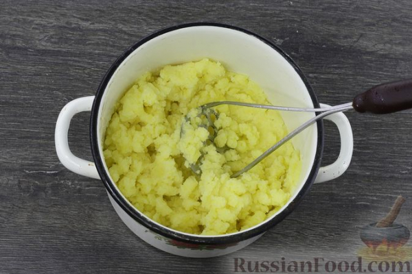 Овощной суп с картофельно-сырными галушками Овощной суп с картофельно-сырными галушками