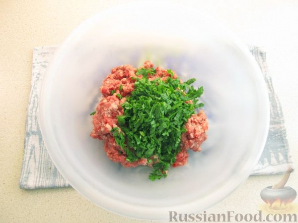 Рулетики из кабачковых блинов с мясным фаршем (в духовке) Рулетики из кабачковых блинов с мясным фаршем (в духовке)