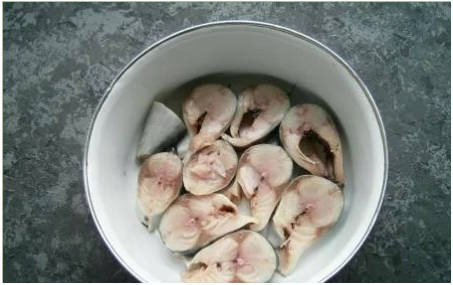 Малосольная скумбрия Малосольная скумбрия