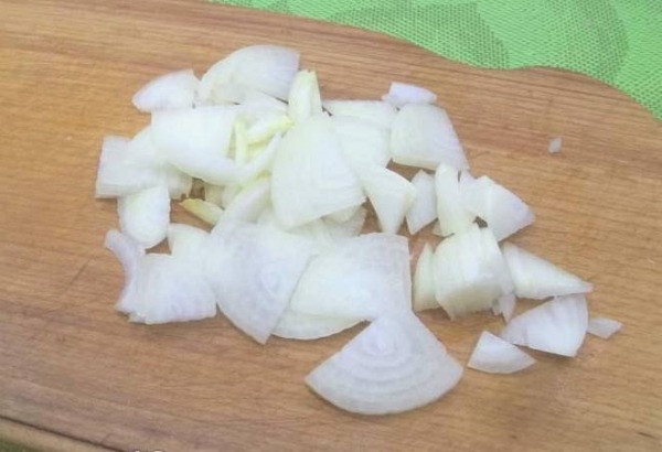 Жареная свинина на сковороде Жареная свинина на сковороде