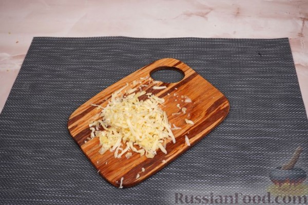 Фаршированные куриные окорочка с кабачком Фаршированные куриные окорочка с кабачком