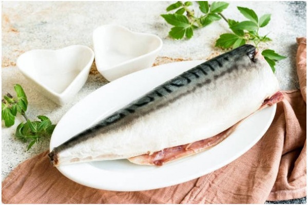 Малосольная скумбрия Малосольная скумбрия