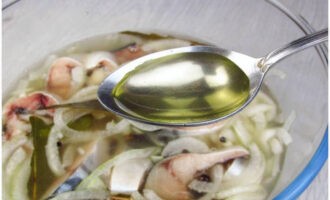 Малосольная скумбрия Малосольная скумбрия