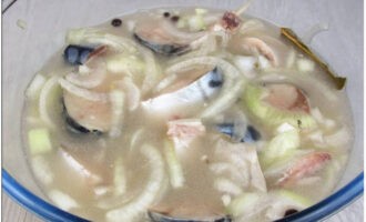 Малосольная скумбрия Малосольная скумбрия