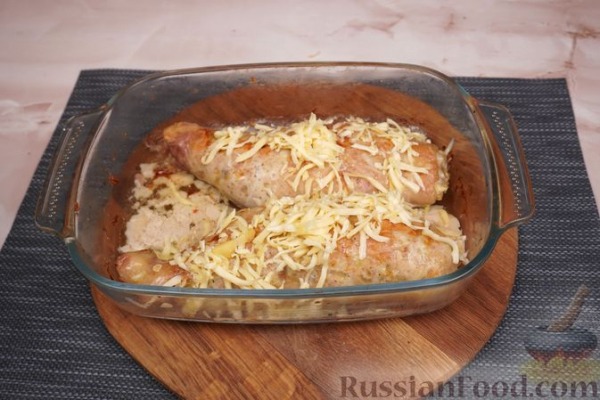 Фаршированные куриные окорочка с кабачком Фаршированные куриные окорочка с кабачком