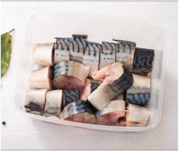 Малосольная скумбрия Малосольная скумбрия
